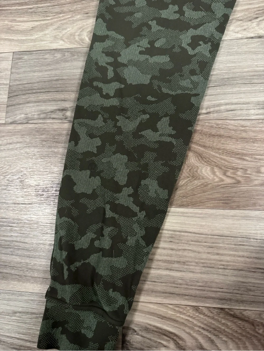 Lululemon Ready to Rulu Joggers in in Heritage 365 Camo Medium Olive Size 4